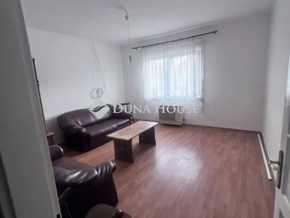 Eladó ház Sződ, Dózsa Gyögy út 165 nm