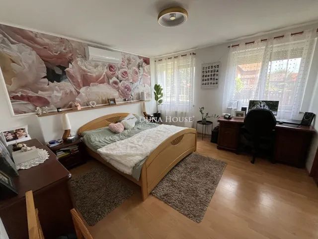 Eladó ház Dunaharaszti, Babits Mihály utca 232 nm