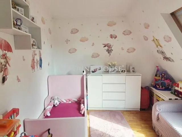 Eladó ház Dunakeszi, Hunyadi János utca 564 nm