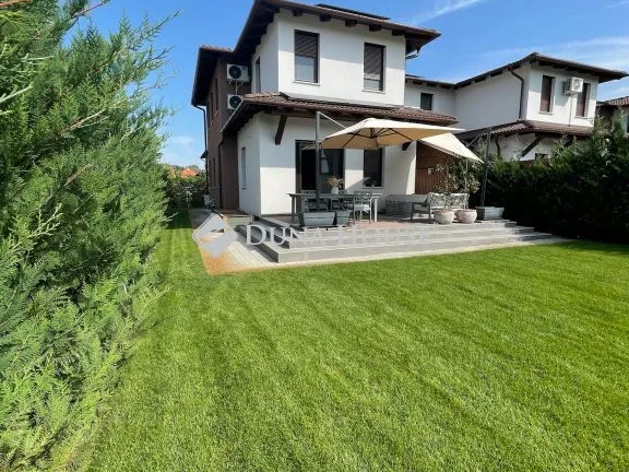 Eladó ház Sződliget 150 nm