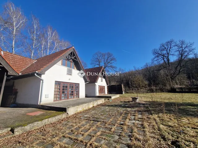 Eladó ház Bánk 90 nm