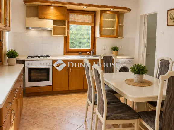 Eladó ház Vác, Présház utca 73 nm