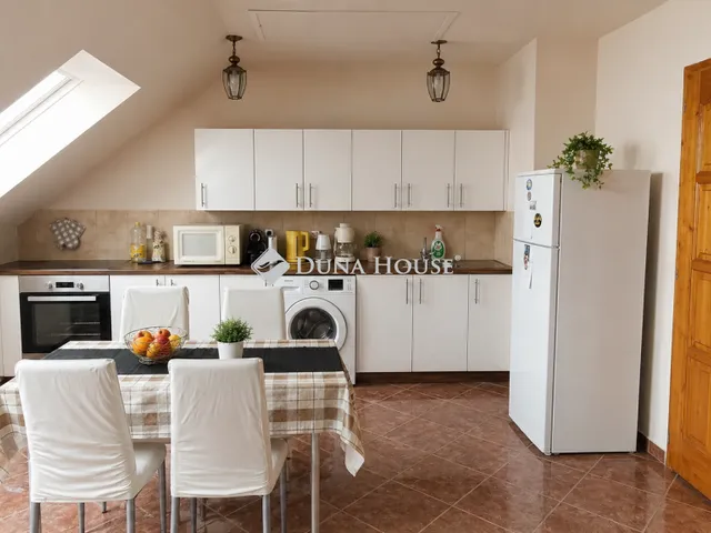 Eladó lakás Budapest IV. kerület, Járműtelep utca 138 nm