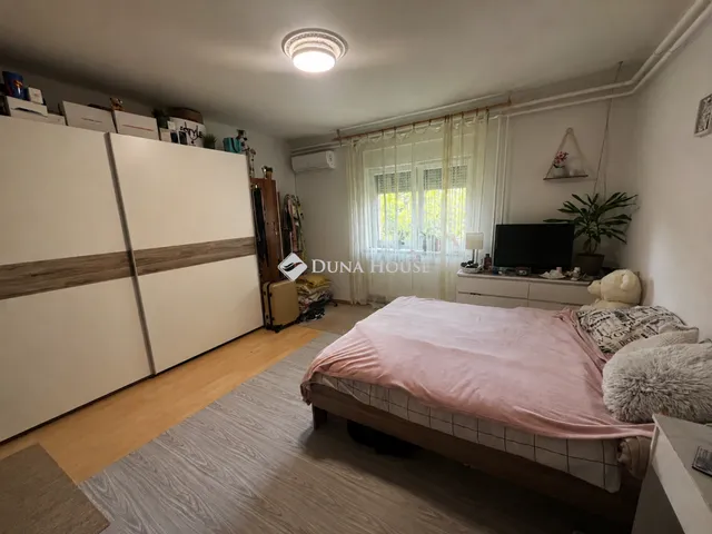Eladó ház Sződ 141 nm