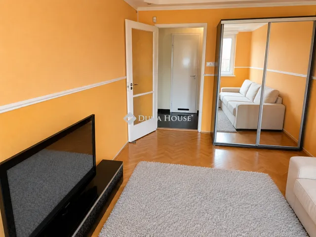 Eladó lakás Budapest III. kerület, Kerék utca 52 nm