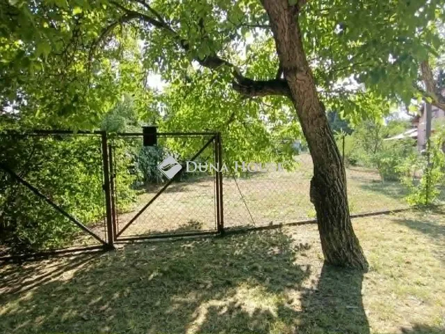 Eladó telek Őrbottyán 936 nm