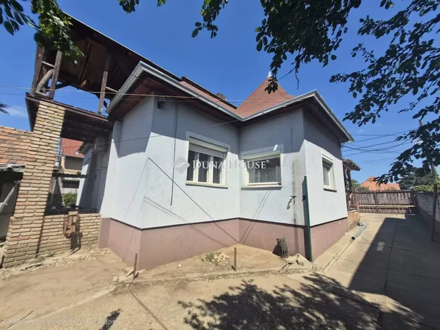 Eladó ház Fót 110 nm