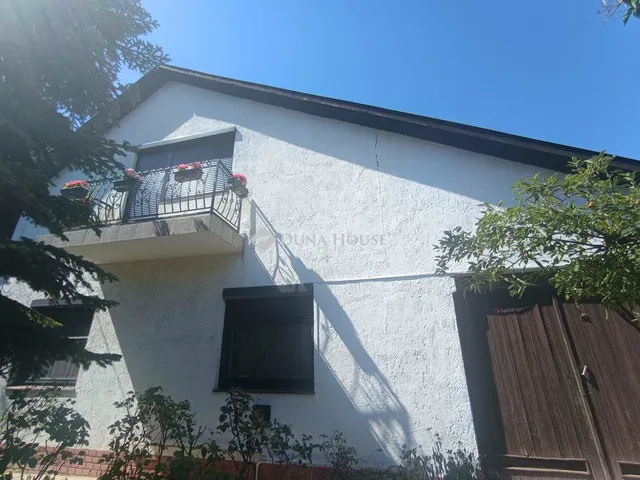 Eladó ház Törökbálint 140 nm