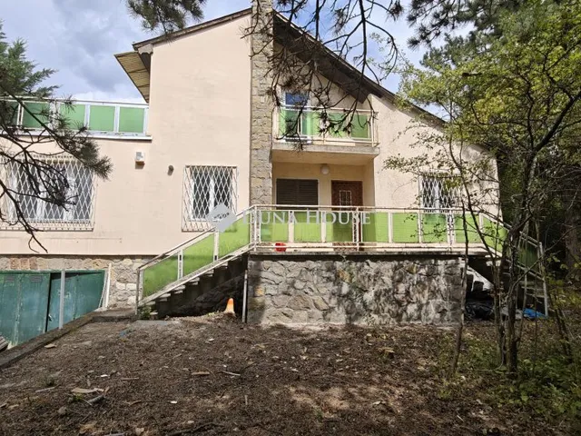 Eladó ház Szentendre, Lejtő utca 103 nm