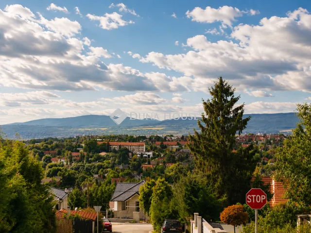 Eladó ház Szentendre, Lejtő utca 103 nm
