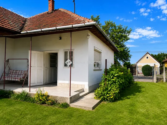 Eladó ház Sződ 100 nm
