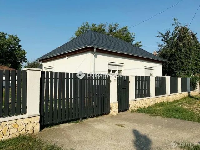 Eladó ház Rád, Ady Endre utca 160 nm