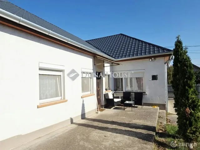 Eladó ház Rád, Ady Endre utca 160 nm