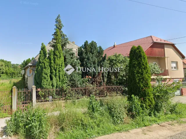 Eladó ház Hejőkeresztúr 110 nm