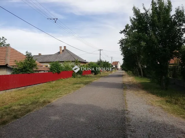 Eladó ház Mezőcsát 68 nm
