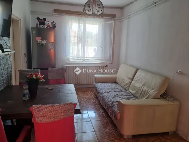 Eladó ház Polgár 76 nm