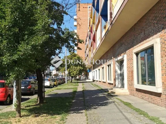 Eladó lakás Miskolc, Bajcsy-Zsilinszky út 47 nm