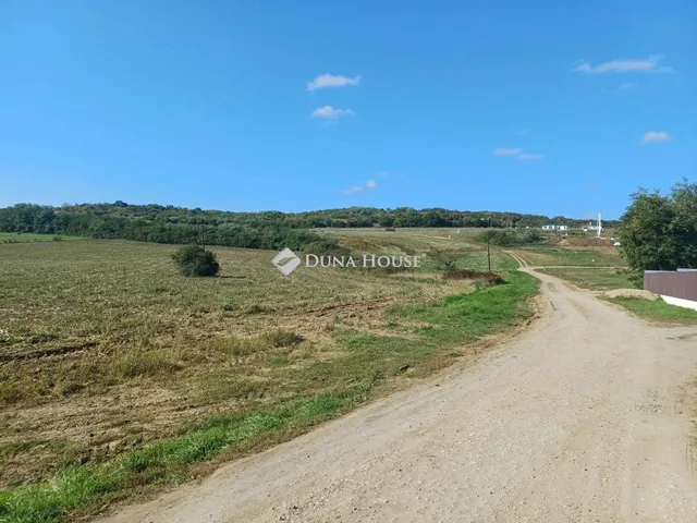 Eladó telek Nyékládháza, Külterület 30683 nm