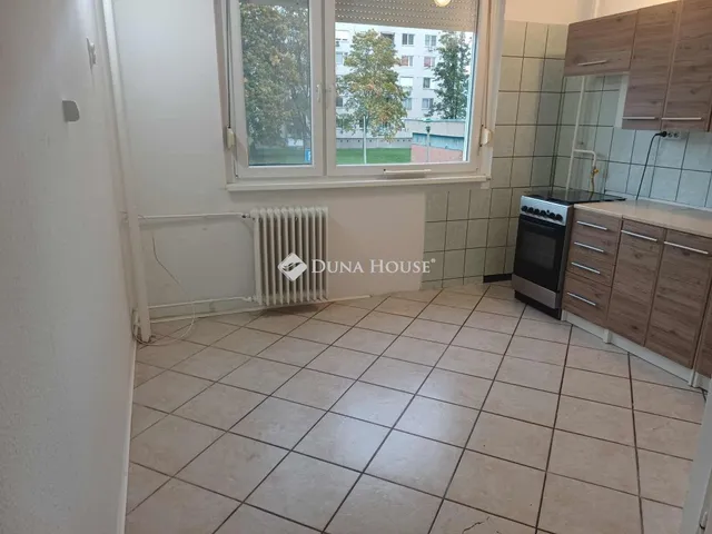 Kiadó lakás Miskolc, Bertalan utca 53 nm