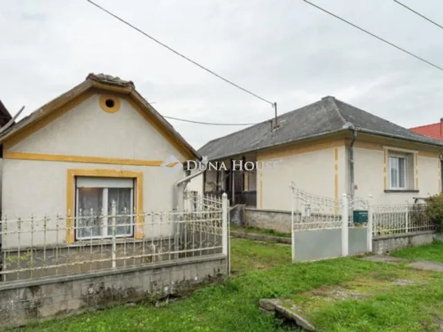 Eladó ház Perkupa 78 nm