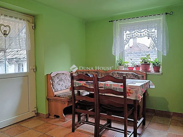 Eladó ház Onga 189 nm