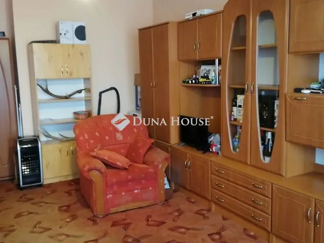 Eladó lakás Sajószentpéter, Bükkalja utca 42 nm