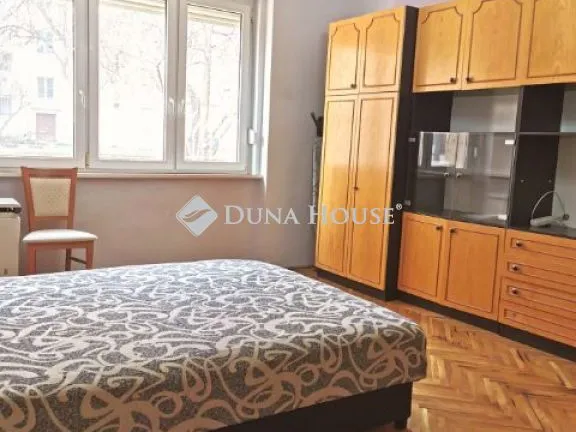 Eladó lakás Miskolc, Park utca 35 nm