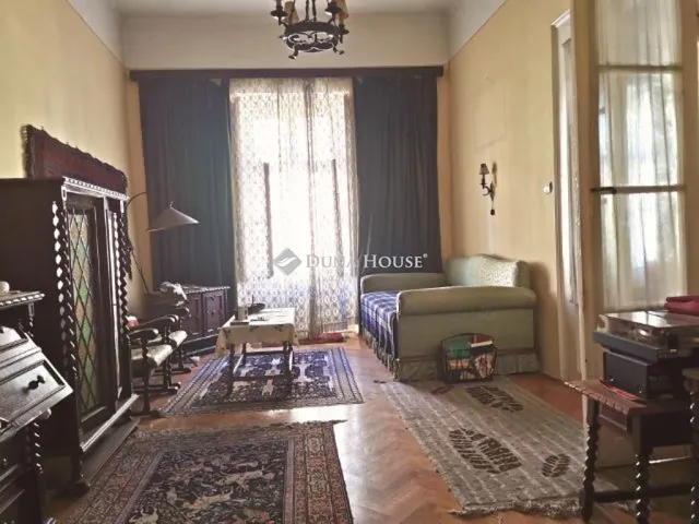 Eladó ház Sátoraljaújhely, Esze Tamás utca 152 nm