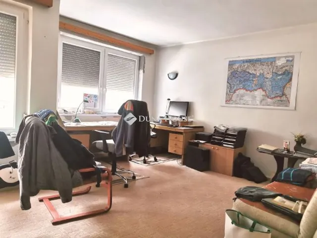 Eladó lakás Sátoraljaújhely, Dózsa György utca 64 nm