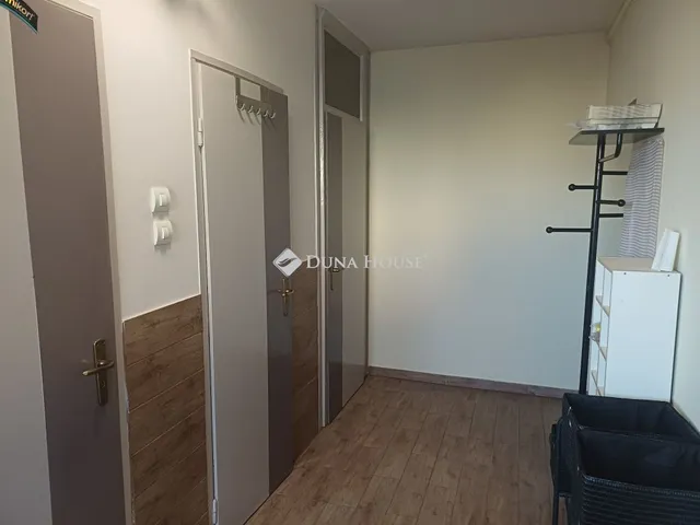 Eladó lakás Miskolc, Vörösmarty Mihály utca 54 nm