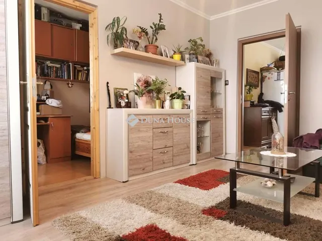 Kiadó lakás Miskolc, Középszer utca 61 nm