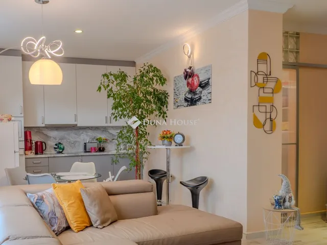 Eladó lakás Miskolc, Kőrösi Csoma Sándor utca 44 nm