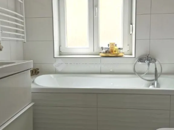 Eladó ház Miskolc, Tompa Mihály utca 100 nm