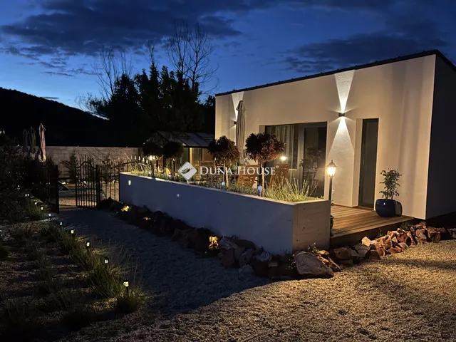 Eladó kereskedelmi és ipari ingatlan Tokaj 46 nm