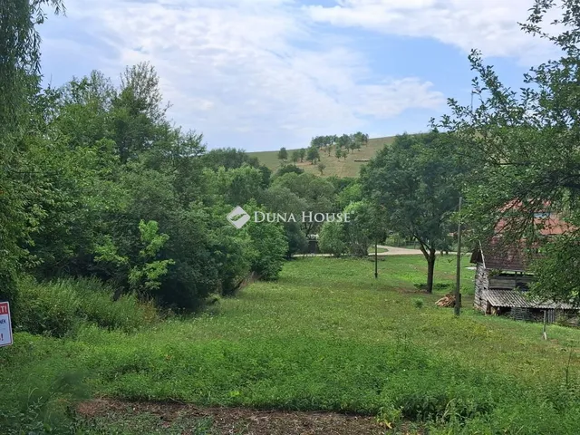 Eladó telek Teresztenye 1757 nm