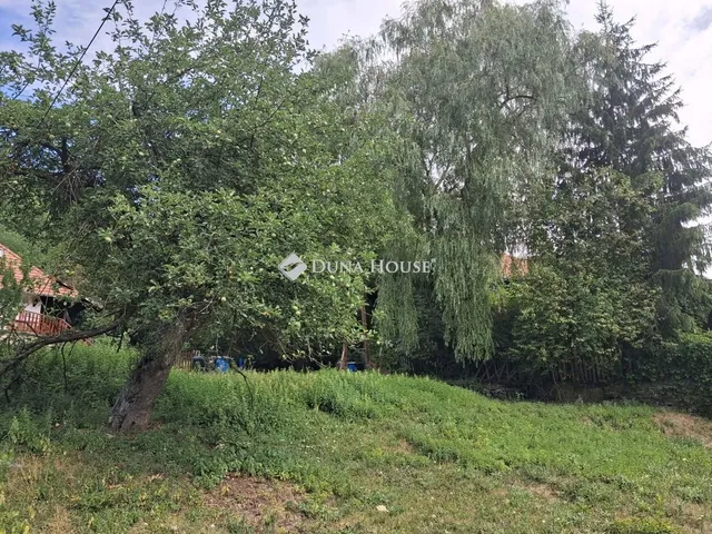 Eladó telek Teresztenye 1757 nm