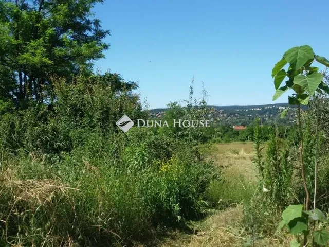 Eladó telek Budapest II. kerület 1185 nm