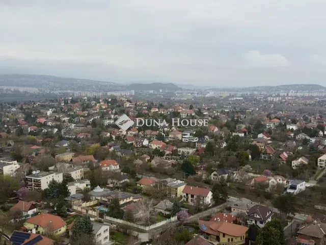 Eladó telek Budapest XXII. kerület 591 nm