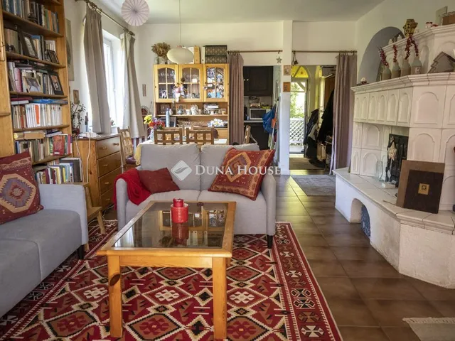 Eladó ház Nagykovácsi 250 nm