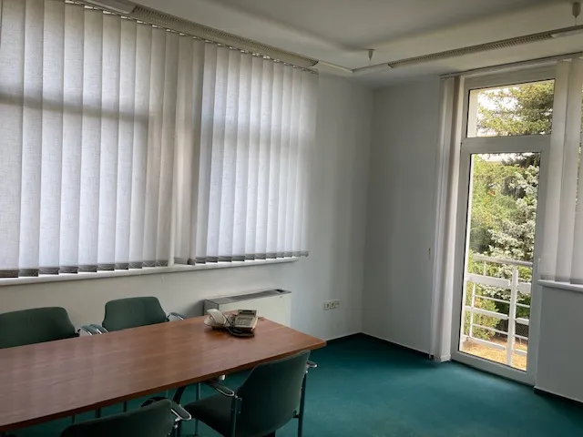 Kiadó kereskedelmi és ipari ingatlan Budapest XI. kerület 161 nm