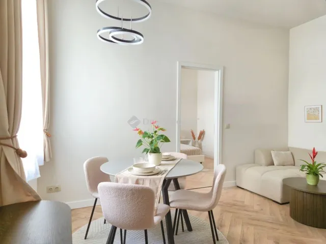 Eladó lakás Budapest XII. kerület, Greguss utca 64 nm