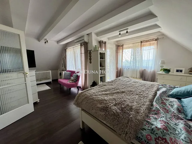 Eladó ház Szentendre 217 nm