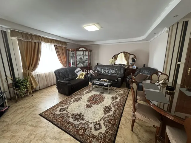 Eladó ház Diósd, Diótörő utca 190 nm