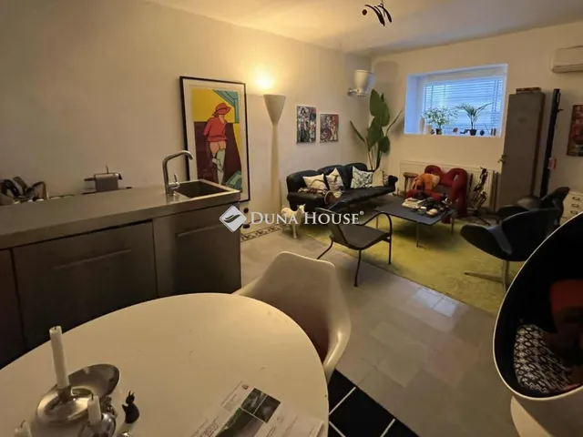 Eladó lakás Budapest VI. kerület 60 nm
