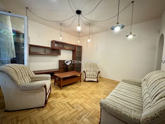 Kiadó lakás Budapest XII. kerület, Galgóczy köz 71 nm