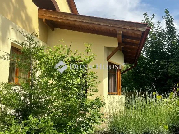 Eladó ház Leányfalu 122 nm