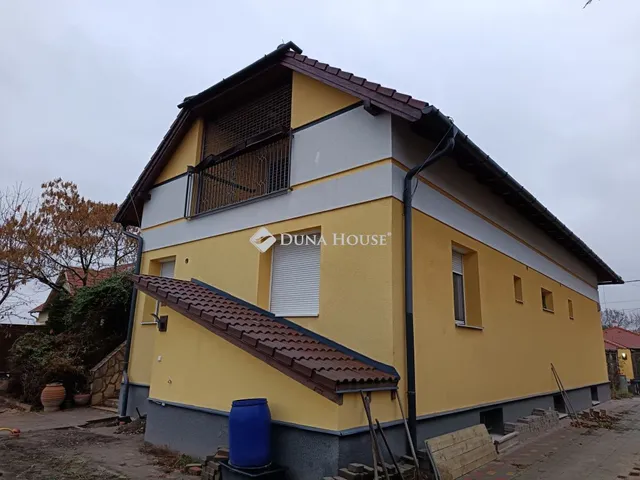 Eladó ház Halásztelek, Dunasor utca 481 nm