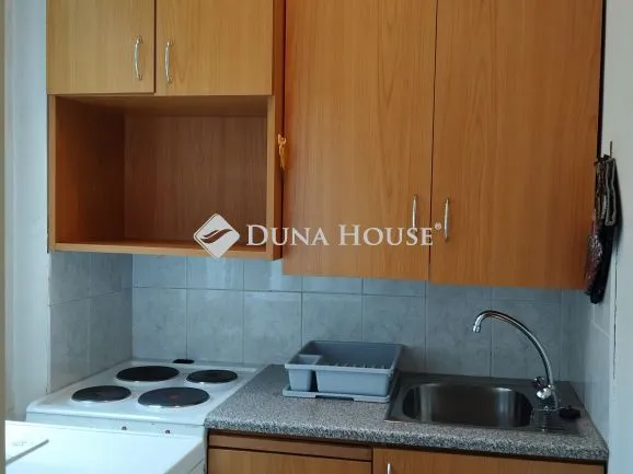 Kiadó lakás Budapest III. kerület 27 nm