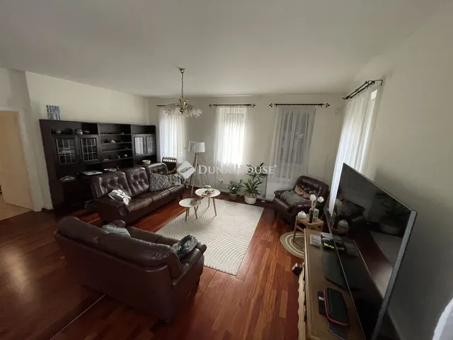 Kiadó lakás Budapest XII. kerület 90 nm