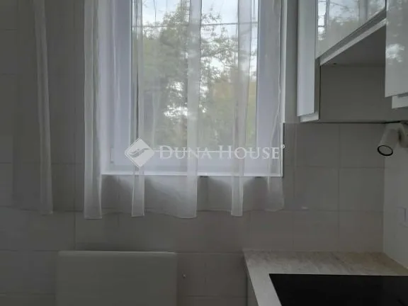 Eladó lakás Budapest XII. kerület, Pethényi út 33 nm